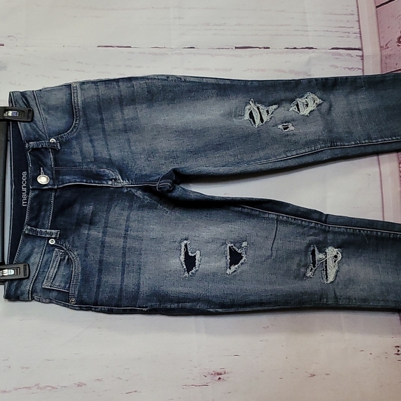 Maurices Jeans ~ Distressed Mid-rise Jeans - Picture 3 of 10